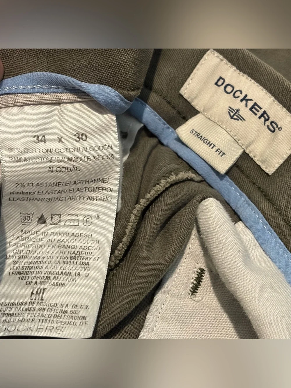 Dockers Men’s Size 34x30 Green Khaki Flat Front Straight Fit Preppy Pants